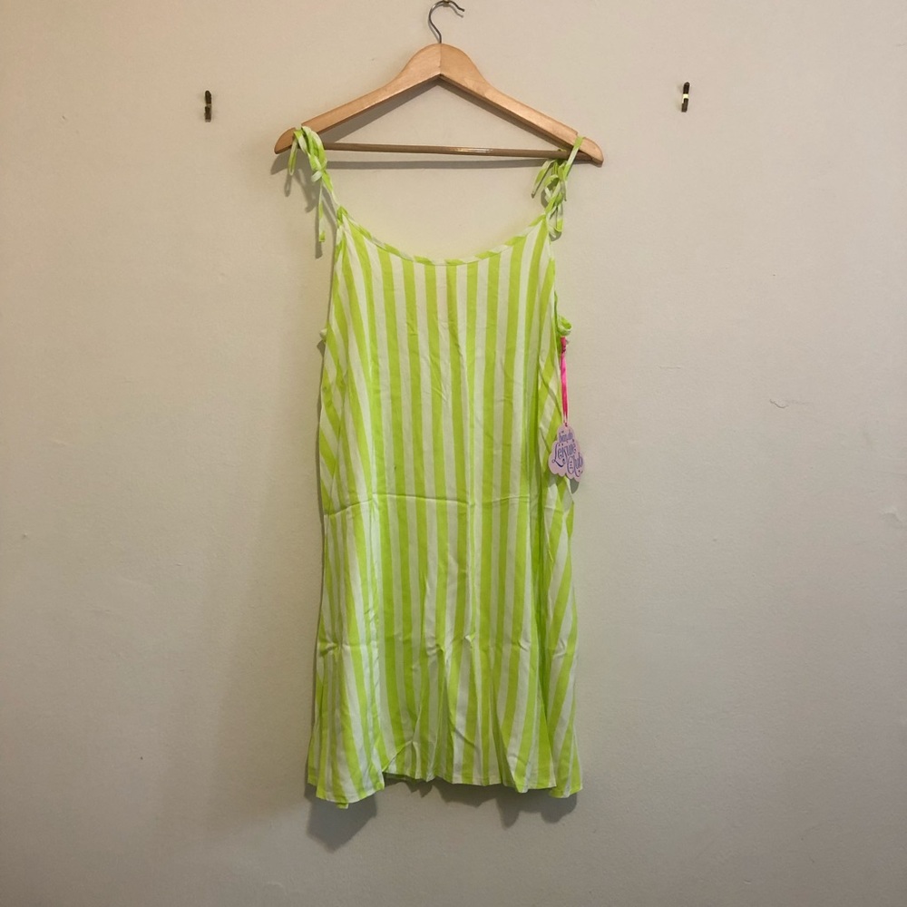 Bando Breezy Lime Green Dress 💚